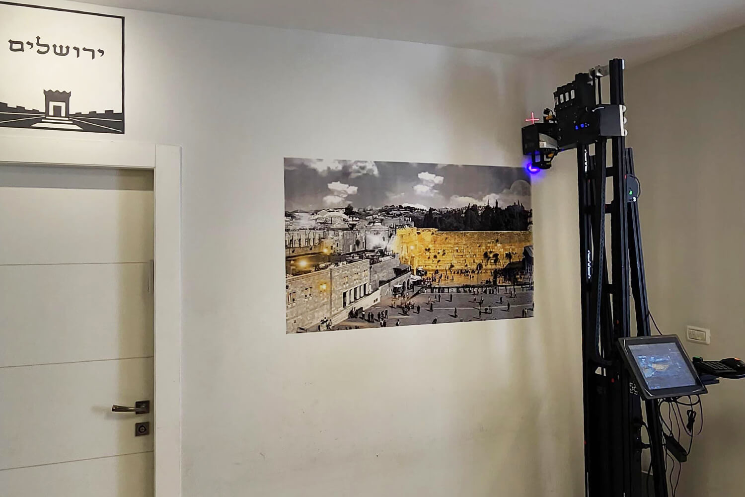 הכותל המערבי בלילה